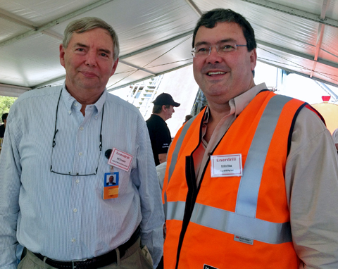 WA Department of Mines and Petroleum's Petroleum Division Executive Director Bill Tinapple and Enerdrill Director Eddie Rigg 
